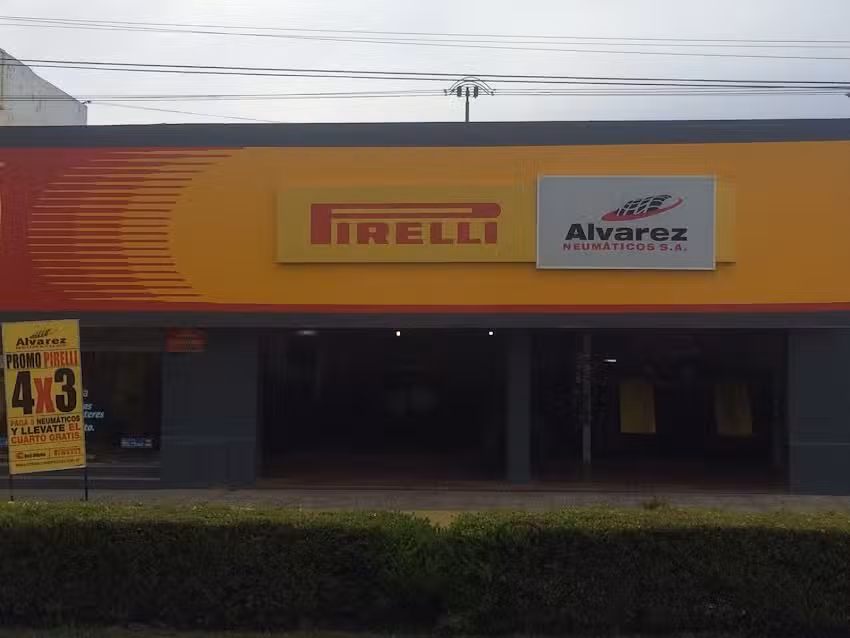 07 &ndash; Alvarez Neum&aacute;ticos &ndash; Tres Arroyos