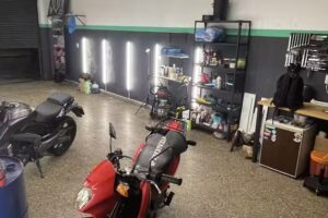 996 MOTOS &ndash; Taller de motos (mecanica & mantenimiento)