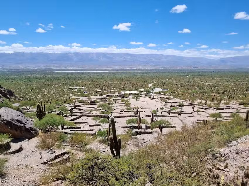 Acceso Ruinas de Quilmes