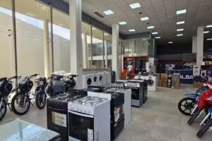 Albanessi Ca&ntilde;uelas