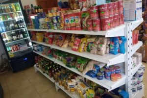 Almacén “El tomatito”