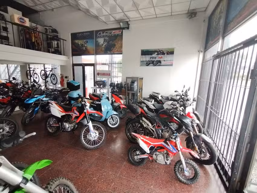 Arrate Motos Necochea