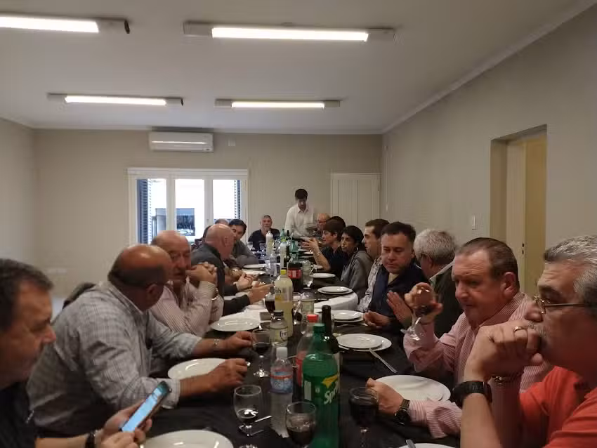 ASOC MEDICA DEL PARTIDO DE SAAVEDRA &ndash; PIG&Uuml;E