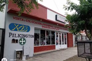 Autopartes . Parabrisas .polarizados .reparaci&oacute;n de parabrisas