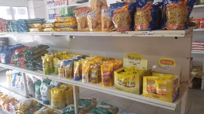 Autoservicio Zaracho 24hs.