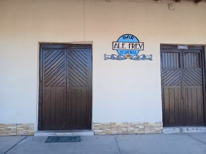 Bar hist&oacute;tico ALE FREY