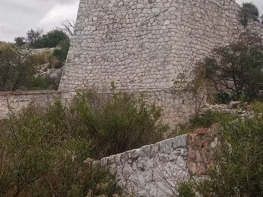 Caba&ntilde;as Characato