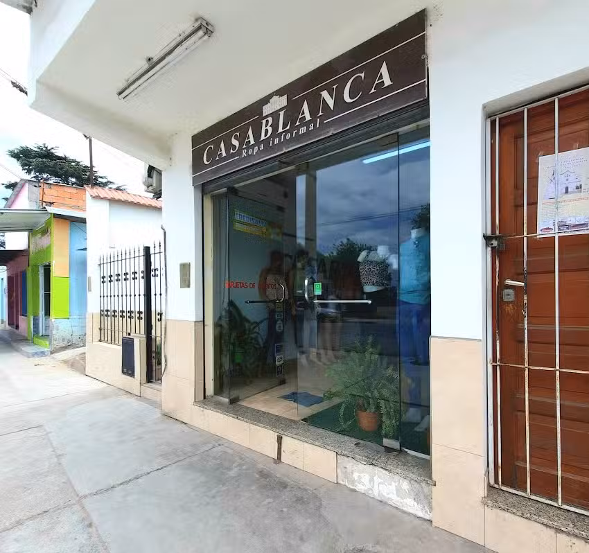 Casa Blanca Ropa Informal