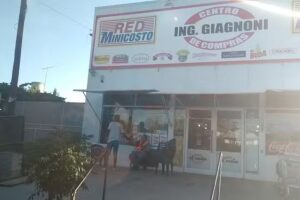 Centro De Compras Ingeniero Giagnoni