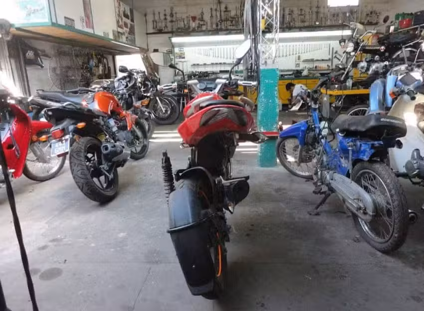 CHAVEZ OVIDIO Centro de Alineaci&oacute;n de Motos Chocadas