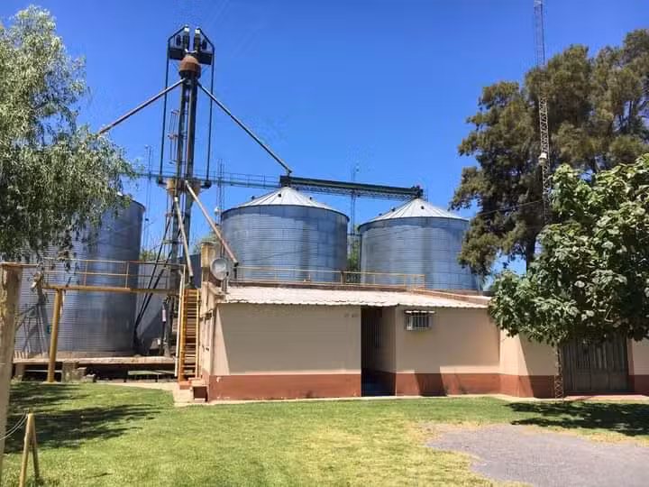 COOPERATIVA AGROPECUARIA UNIFICADA LTDA &ndash; ELORTONDO