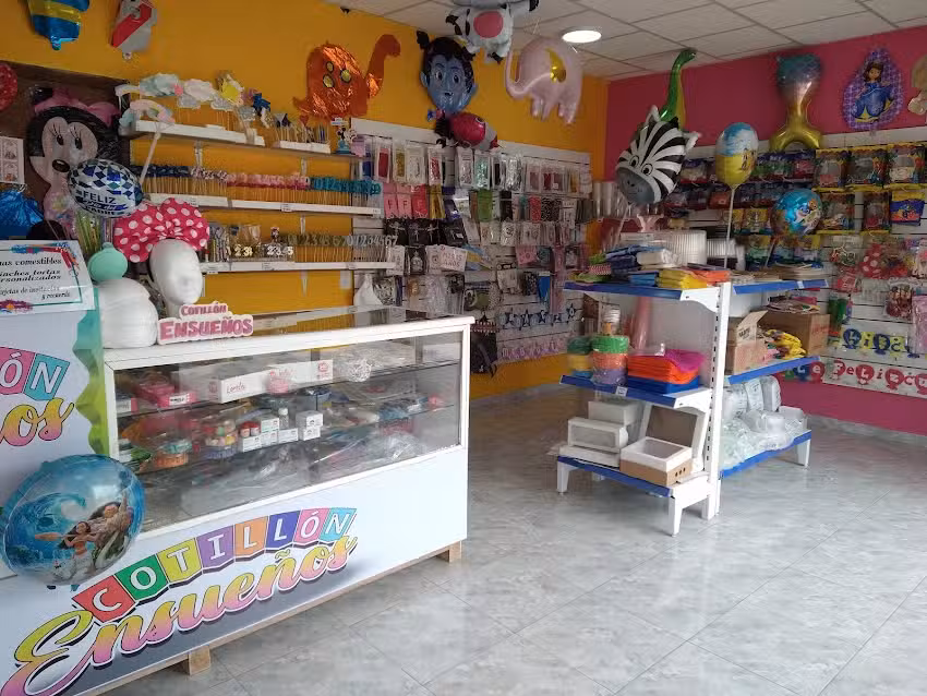 Cotill&oacute;n Ensue&ntilde;os