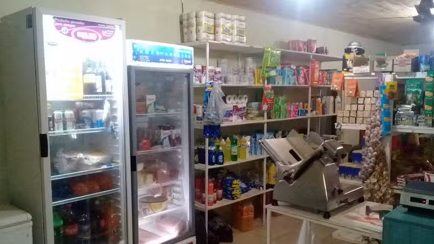 DESPENSA FELYHOMAR de LUIS INOJOSA