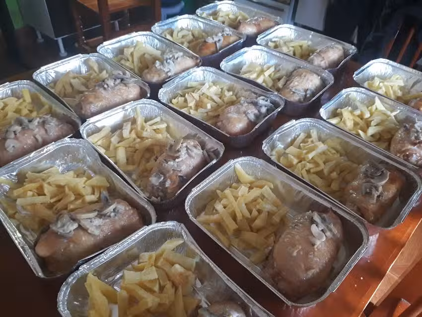 Despensa & Polleria Nehemias