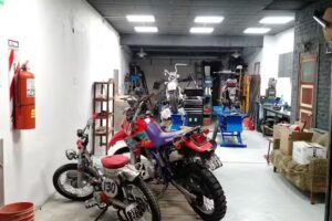 Dixon Moto Garage
