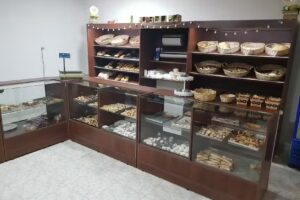 El Shaddai panaderia, pasteleria y fiambreria