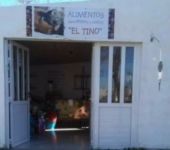 &ldquo;EL TINO&rdquo; alimentos para perros y gatos.