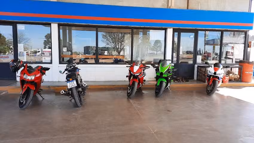 ESTACI&Oacute;N DE SERVICIOS FUENTES