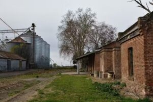 Estacion Francisco Ayerza