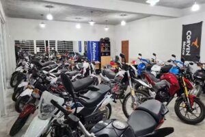 FEDIUK MOTOS – R4 Motos