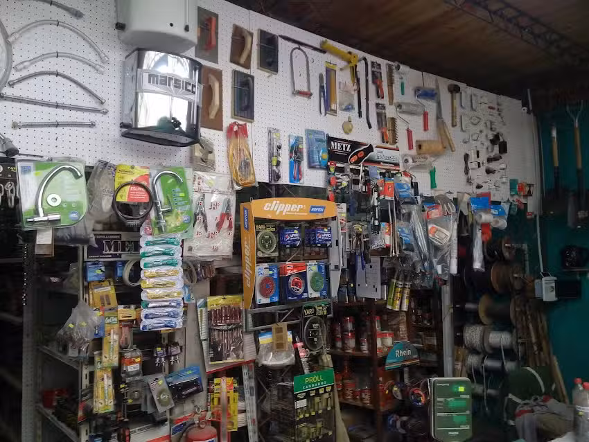 Ferreter&iacute;a y Materiales de Construcci&oacute;n El rincon