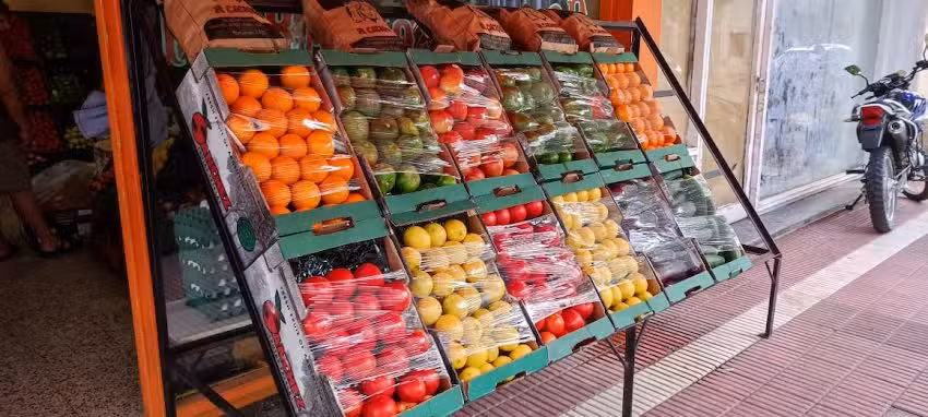 FRUTERIA Y VERDULERIA &ldquo;LOS COLOMBIANOS&rdquo;