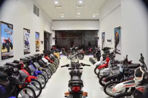 GIBAR MOTOS Av. F. Zuviria 6085 Santa Fe