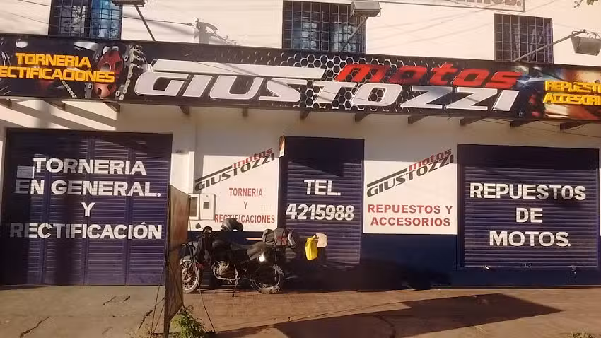 GIUSTOZZI HNOS. S.R.L. Motos