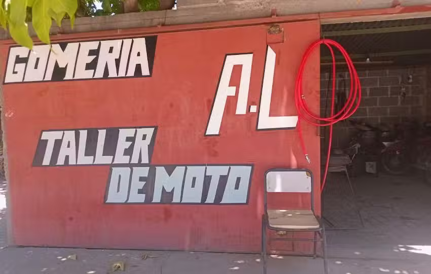 Gomeria y taller de motos ( A L)