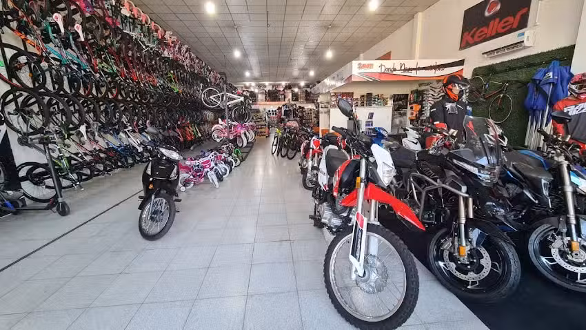JUN&Iacute;N MOTO BIKE