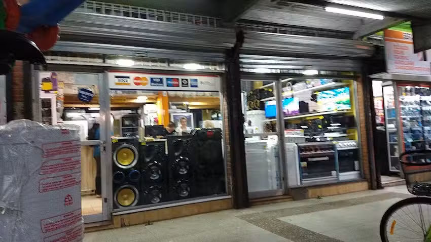 La Esquina Muebles &ndash; Ruta Provincial 26, Maquinista Savio, Buenos Aires