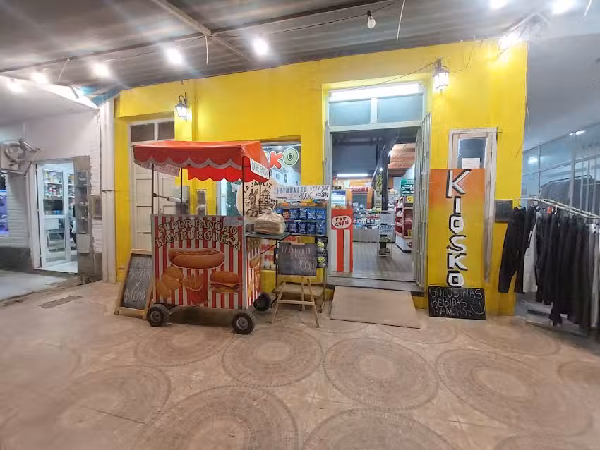 La Jaulita Drugstore