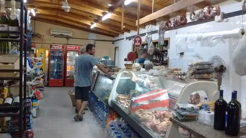 Locutorio Y Maxi Mercado Piattoni