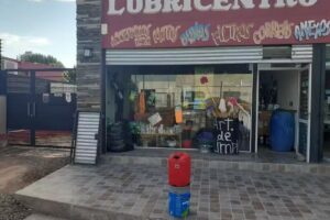 Lubricentro Ad&aacute;n