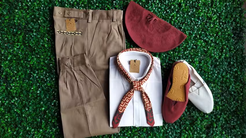 LUCERO Ropa de Campo