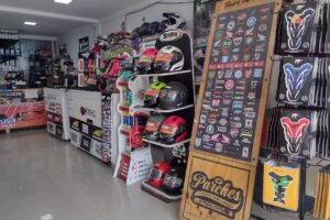 MATHI MOTOS REPUESTOS Y ACCESORIOS