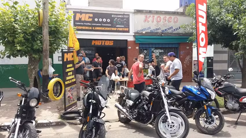 MC Motos Gomeria, Lubricentro Taller