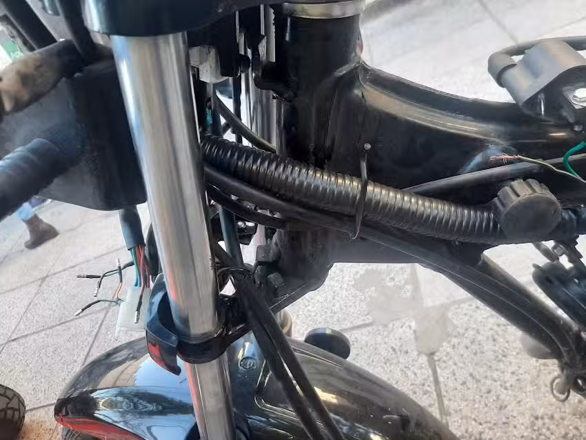 Mec&aacute;nico de motos el pana