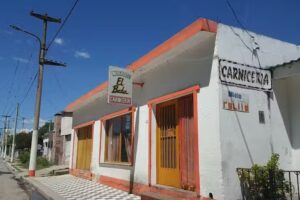 Mercadito y Carnicería El Bata