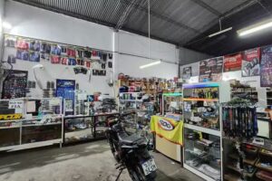 Moto Premium Taller y Repuestera