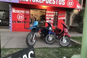 MOTO REPUESTOS 23
