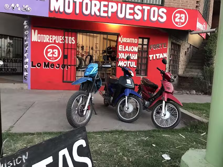MOTO REPUESTOS 23