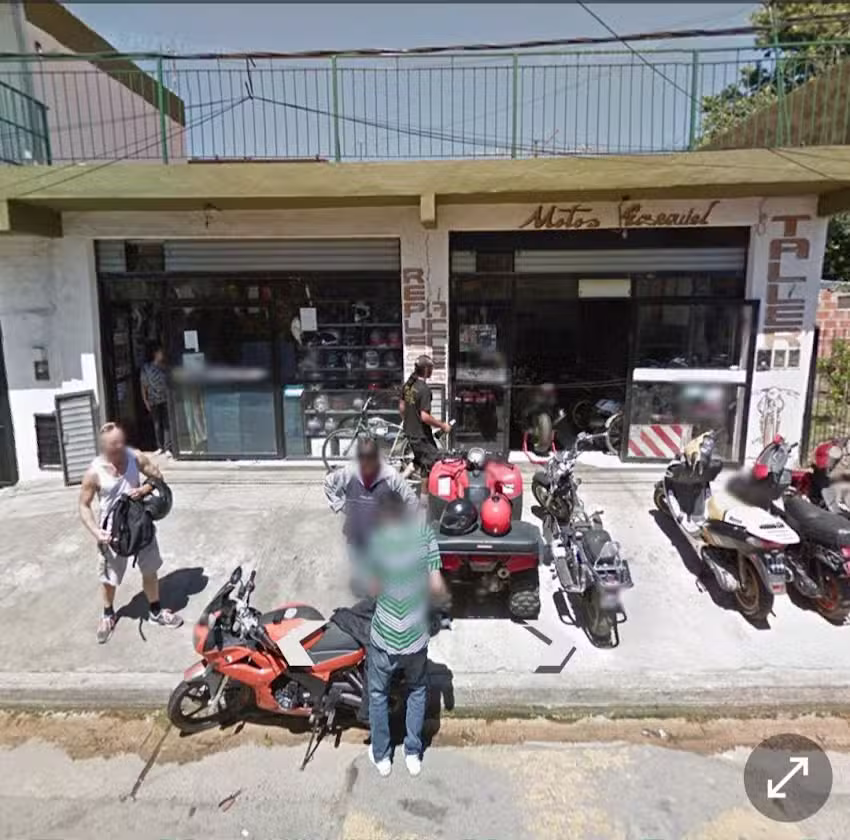 Motos Ezequiel
