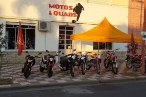 MOTOS & QUADS