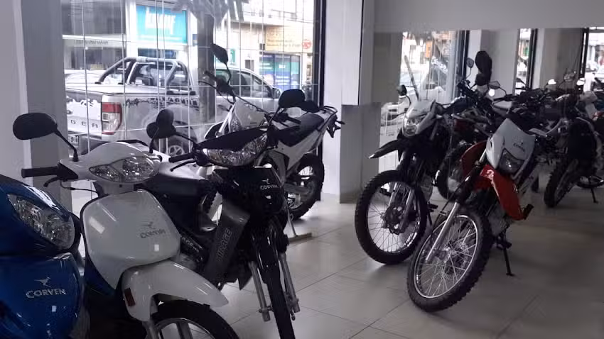 MOTOZUNI LUIS GUILLON