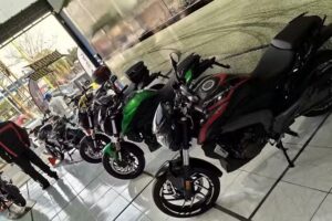 Muñoz Marchesi Motos Bajaj