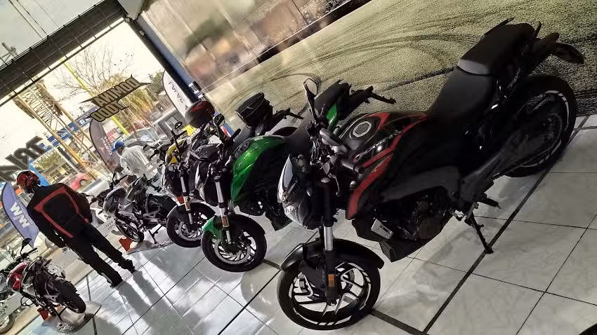 Mu&ntilde;oz Marchesi Motos Bajaj