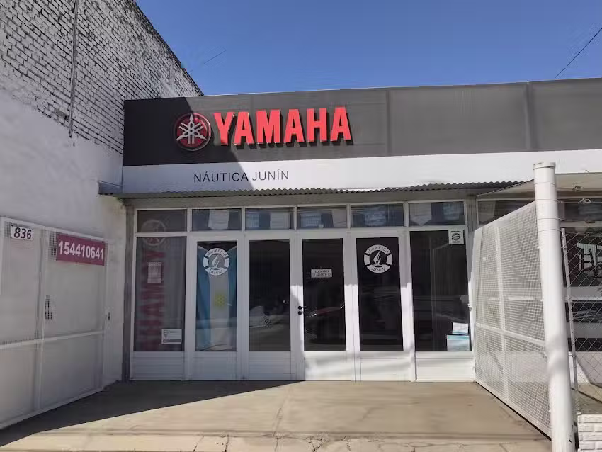 Nautica Jun&iacute;n