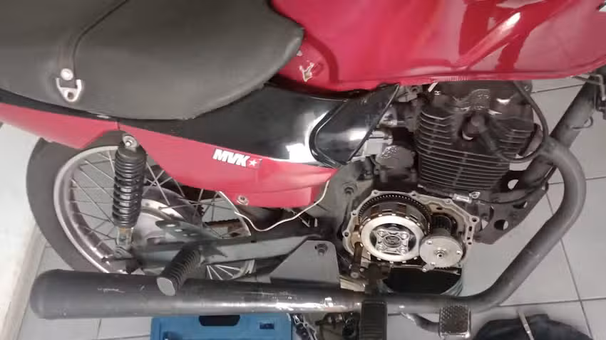 Near motos (taller de motos)