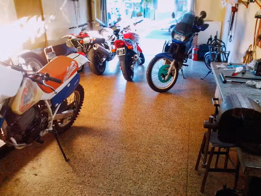 ODYSSEY MOTO GARAGE